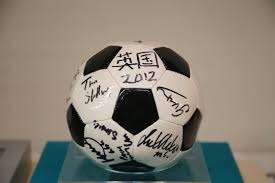 德扑情绪复盘：为何人只记住输的那一手？（德扑心理复盘：为什么你只对输掉的一手念念不忘？）